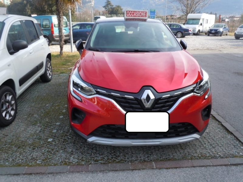 RENAULT CAPTUR 1.0 TCE 100 cv GPL Immagine 3