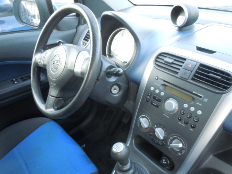 OPEL AGILA 1.0 5p Immagine 10