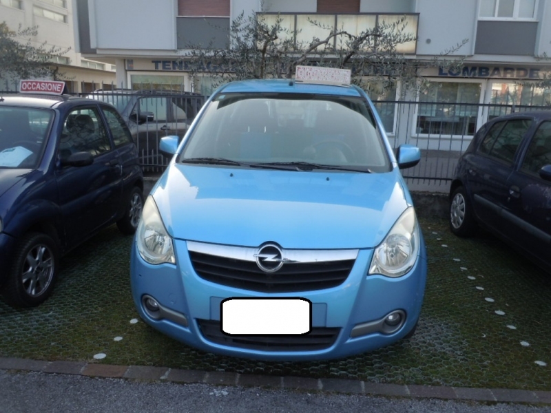 OPEL AGILA 1.0 5p Immagine 12