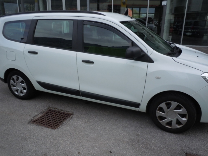 DACIA LODGY 1.5 dci 95 cv 7 posti Immagine 4