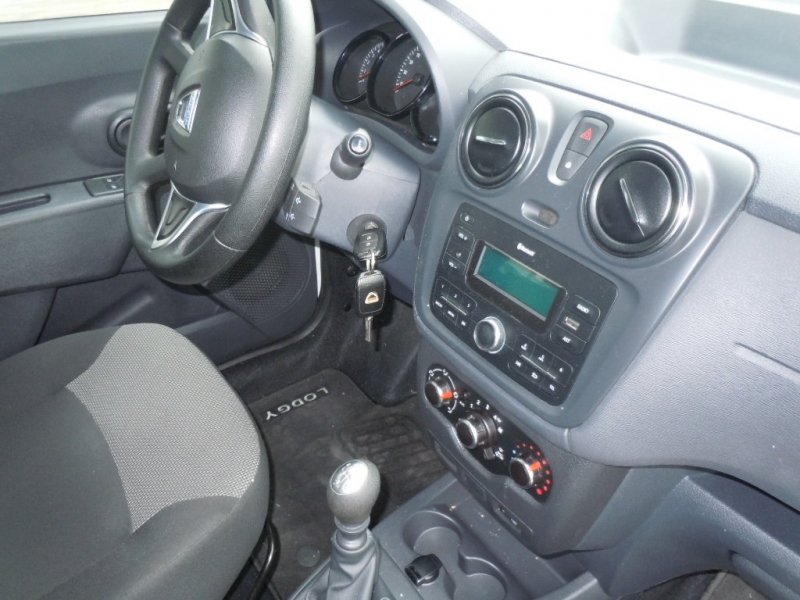 DACIA LODGY 1.5 dci 95 cv 7 posti Immagine 13
