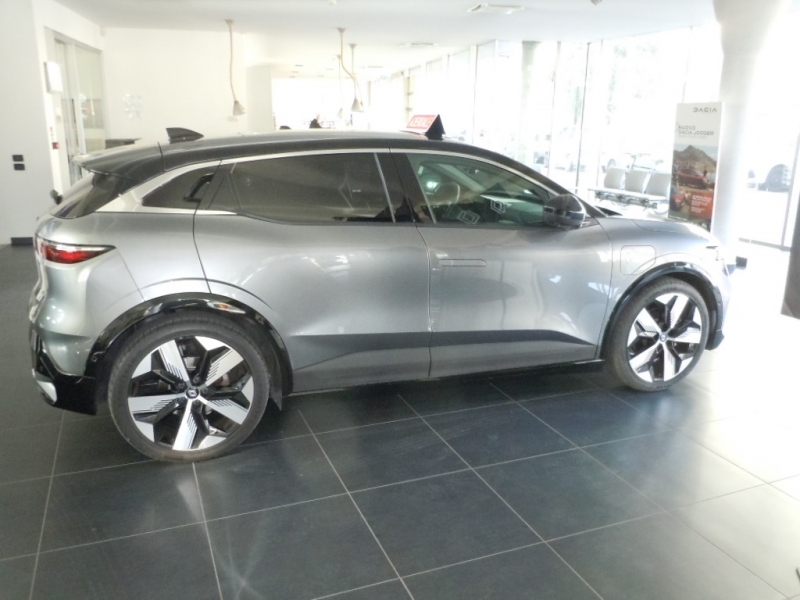 RENAULT MEGANE E-TECH ELECTRIC Immagine 9