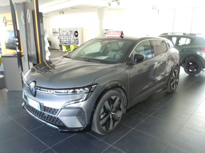 RENAULT MEGANE E-TECH ELECTRIC Immagine 11