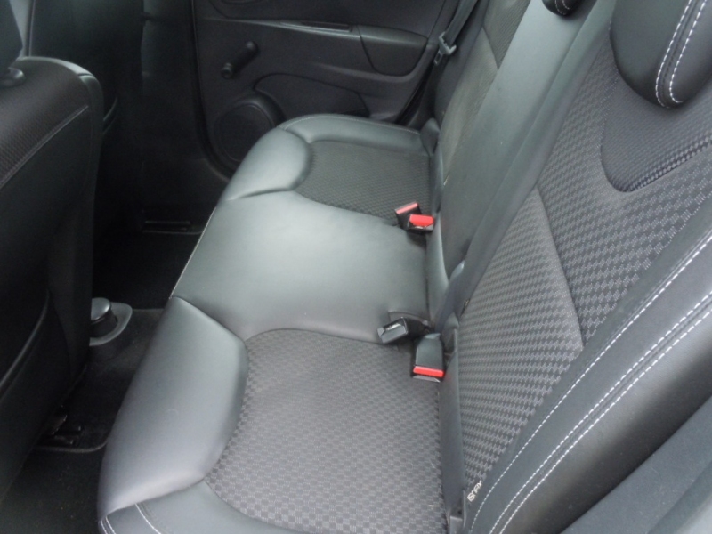 RENAULT CLIO 1.5 dci 75 cv DUEL 2 Immagine 12