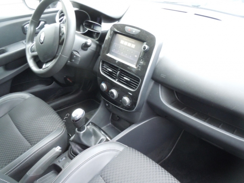RENAULT CLIO 1.5 dci 75 cv DUEL 2 Immagine 15
