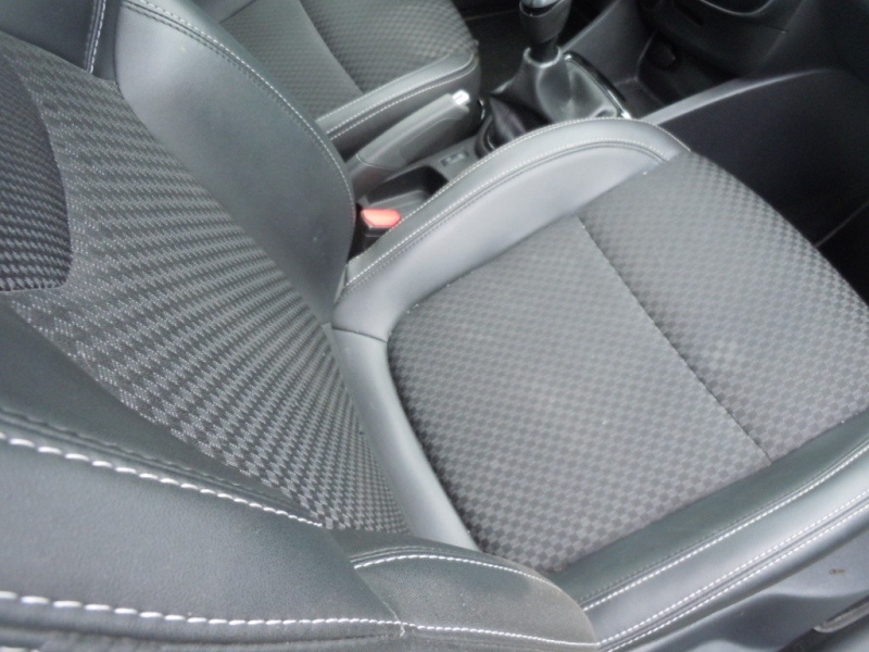 RENAULT CLIO 1.5 dci 75 cv DUEL 2 Immagine 16
