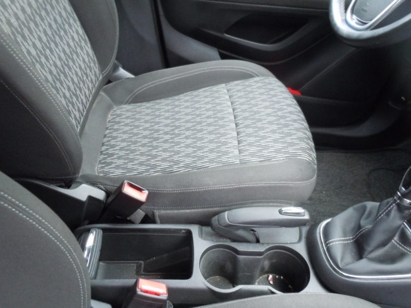 OPEL MOKKA 1.7 CDTI COSMO 130 cv Immagine 9
