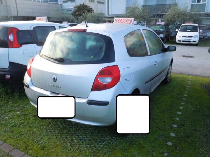 RENAULT CLIO 1.2 3p Immagine 4