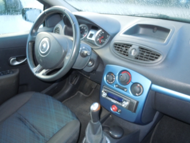 RENAULT CLIO 1.2 3p Immagine 9