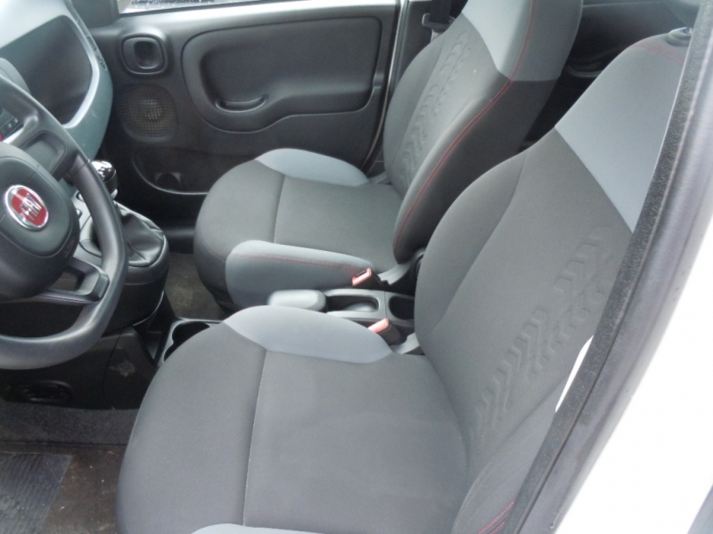 FIAT PANDA 1.2 Immagine 15