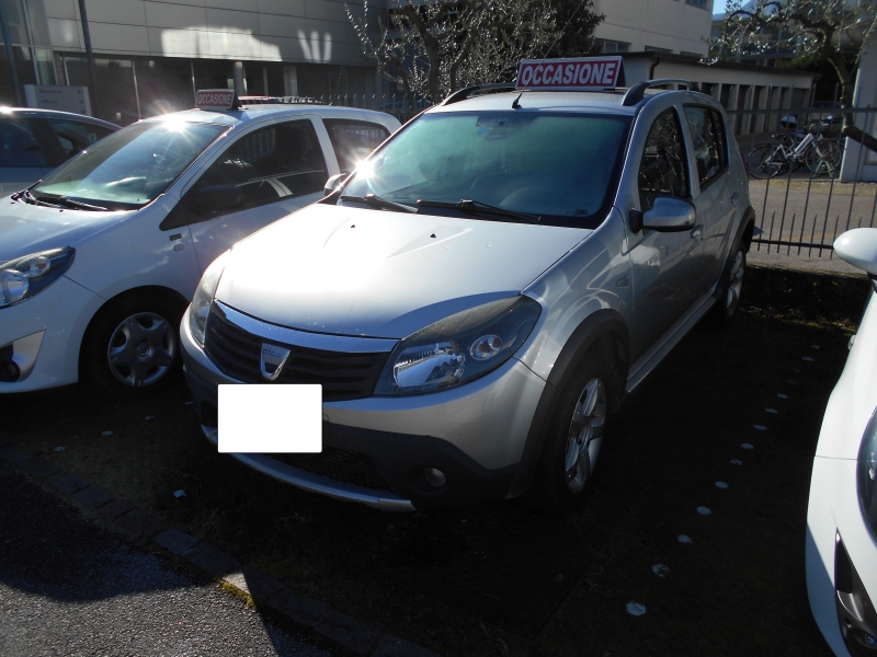 DACIA SANDERO 1.5 dci 65 cv Immagine 3