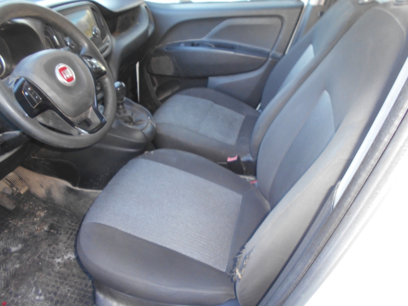 FIAT DOBLO' FURGONE ISOTERMICO CON GRUPPO FRIGORIFERO STRADA ... Immagine 27