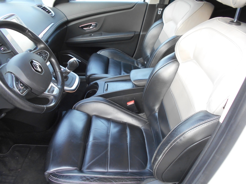 REN GRAND SCENIC 150 CV DCI INITIALE PARIS AUTOMATICA Immagine 11