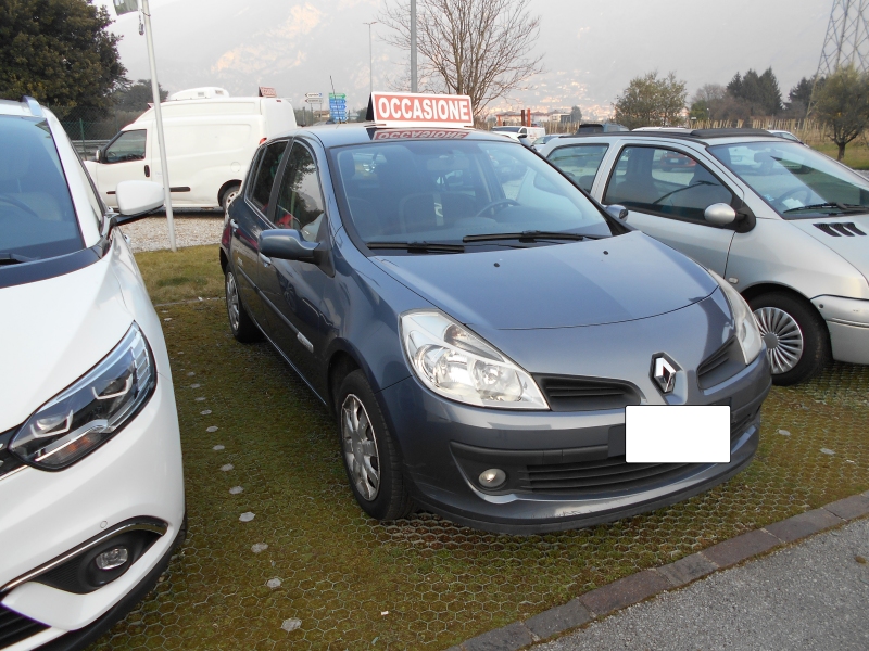 RENAULT CLIO 1.5 DCI 85 CV 5P Immagine 3