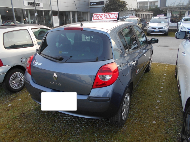 RENAULT CLIO 1.5 DCI 85 CV 5P Immagine 6