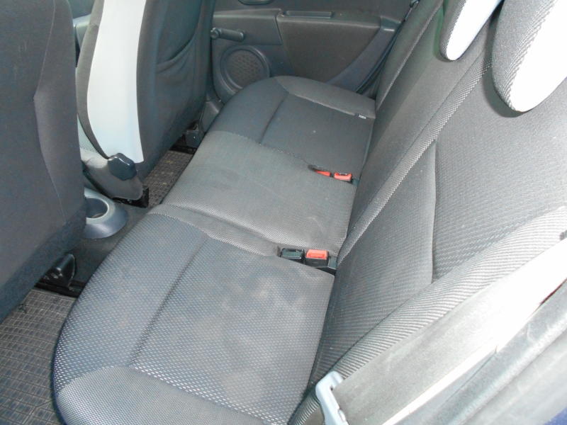 RENAULT CLIO 1.5 DCI 85 CV 5P Immagine 9