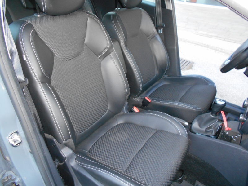 RENAULT CLIO SPORTER TCE 1.0 75 CV Immagine 21