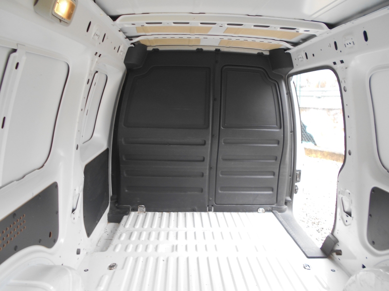 VOLKSWAGEN CADDY 2.0 TDI AUTOCARRO 2 POSTI Immagine 16