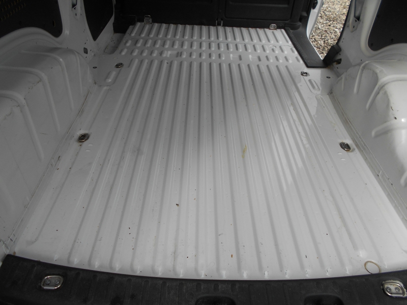 VOLKSWAGEN CADDY 2.0 TDI AUTOCARRO 2 POSTI Immagine 17