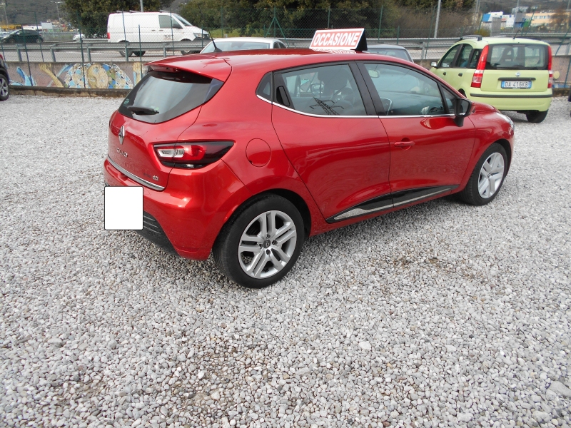 RENAULT CLIO 1.5 DCI 90 CV INTENS Immagine 6