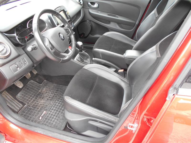 RENAULT CLIO 1.5 DCI 90 CV INTENS Immagine 8