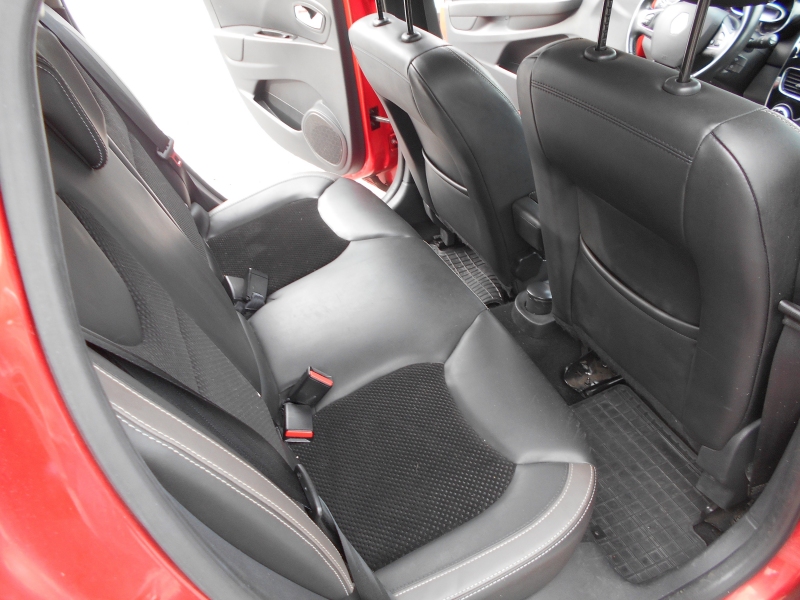 RENAULT CLIO 1.5 DCI 90 CV INTENS Immagine 11