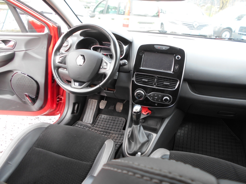 RENAULT CLIO 1.5 DCI 90 CV INTENS Immagine 12