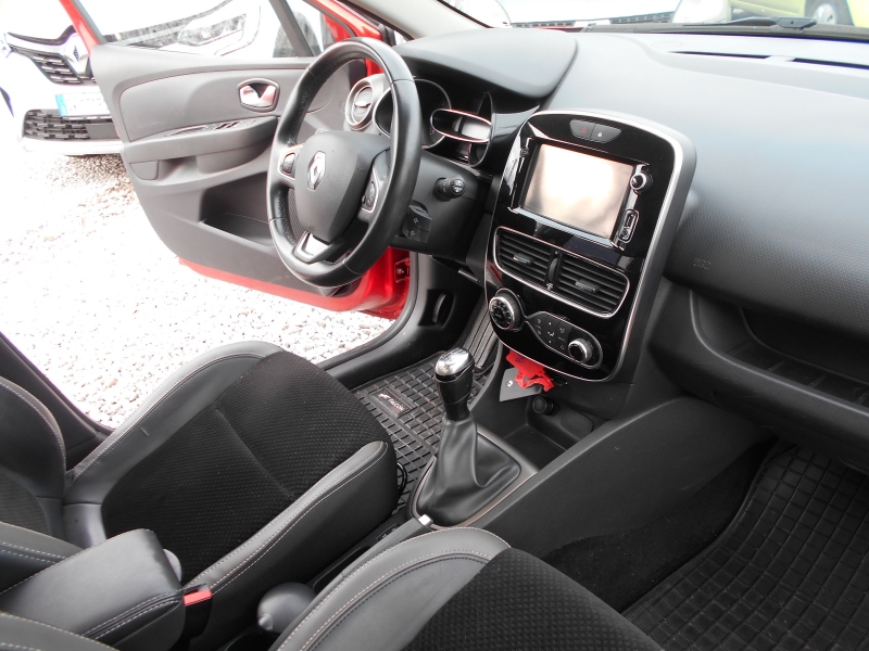 RENAULT CLIO 1.5 DCI 90 CV INTENS Immagine 14