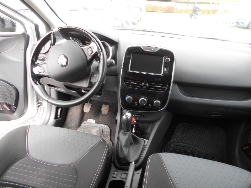 RENAULT CLIO 1.5 DCI 90 CV Immagine 17