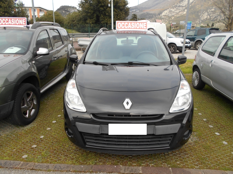 RENAULT CLIO SPORTOUR 1.2 75 CV Immagine 2