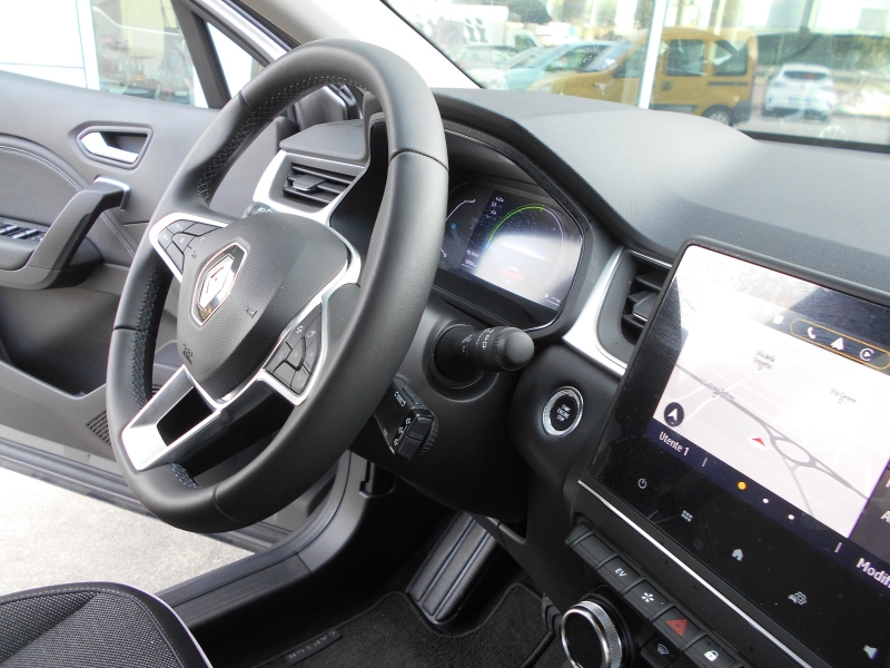 RENAULT CAPTUR E - TECH 145 CV HYBRID Immagine 25
