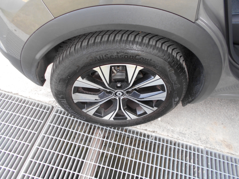 RENAULT CAPTUR E - TECH 145 CV HYBRID Immagine 31
