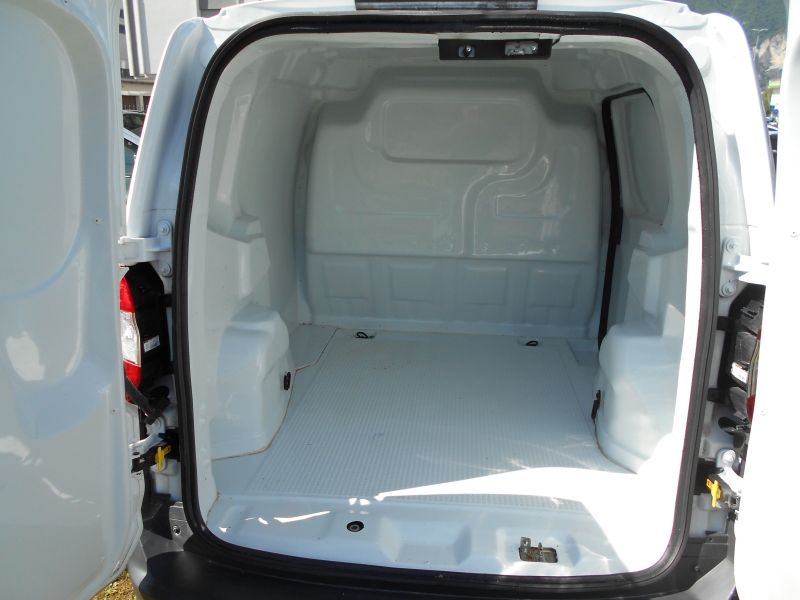 FORD TRANSIT COURIER 1.0 VAN ALLESTITO COVER Immagine 9