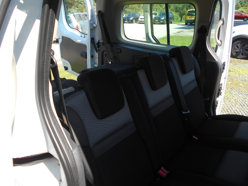 RENAULT GRAND KANGOO 1.5 DCI 110 CV 7 POSTI Immagine 12