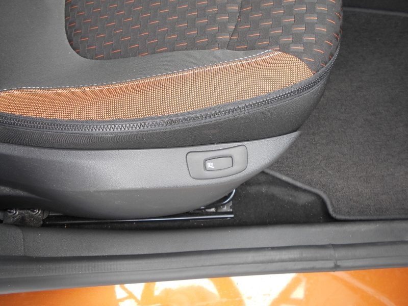 RENAULT CAPTUR 1.0 TCE Immagine 17