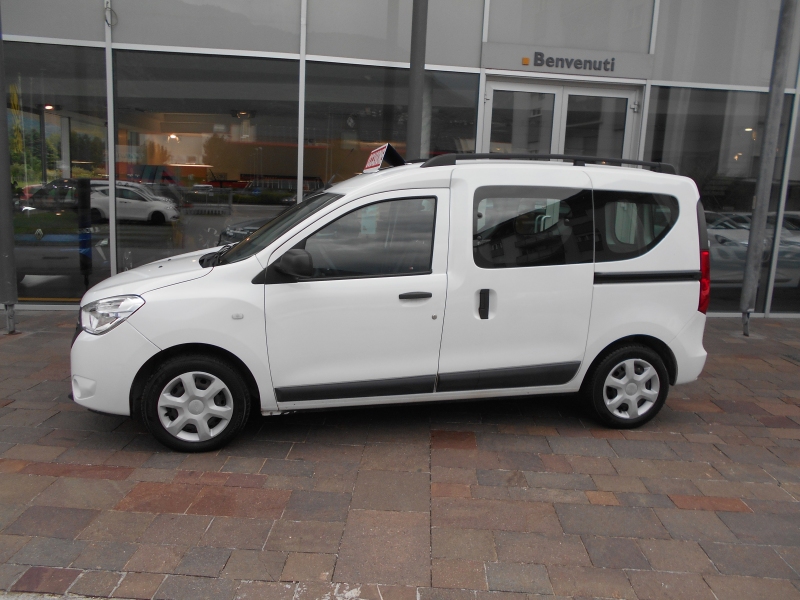 Dacia Dokker 1.5 dci 95 cv &quot; TRASPORTO PERSONE CON DISABILIT ... Immagine 1