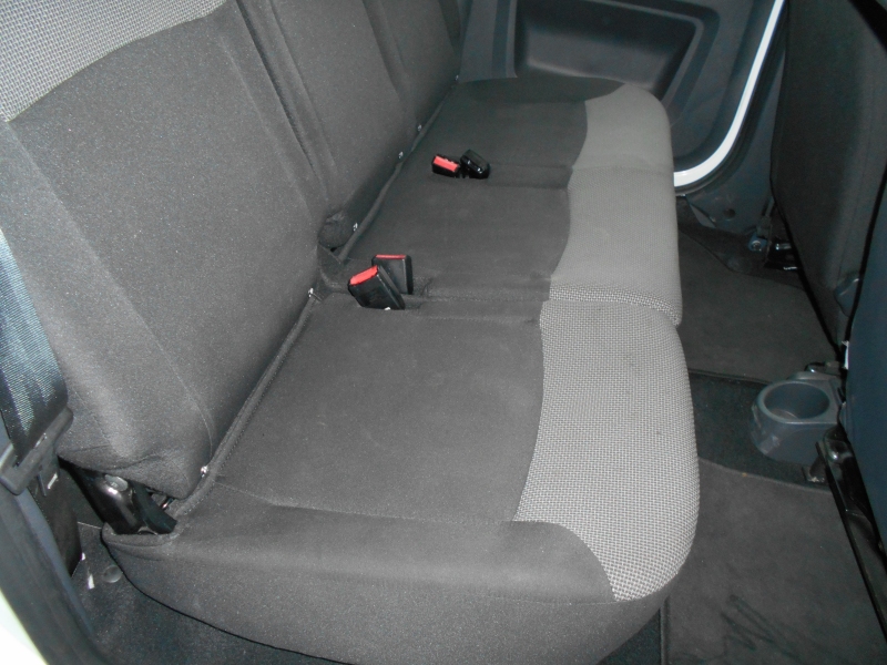 Dacia Dokker 1.5 dci 95 cv &quot; TRASPORTO PERSONE CON DISABILIT ... Immagine 19