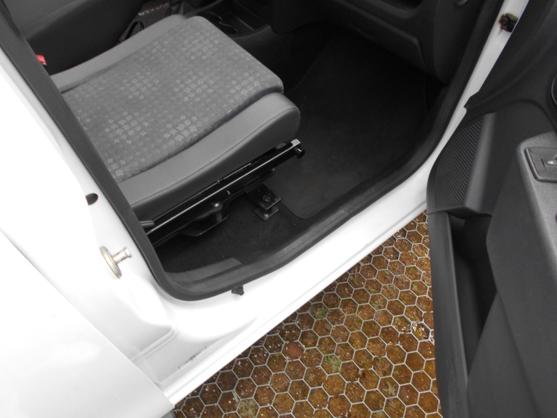 Dacia Dokker 1.5 dci 95 cv &quot; TRASPORTO PERSONE CON DISABILIT ... Immagine 34