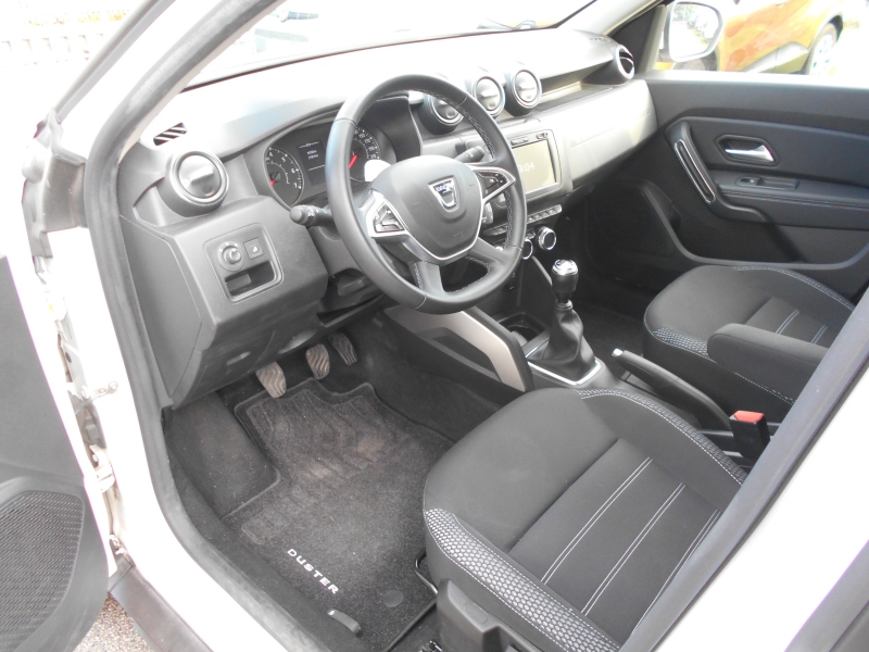 DACIA DUSTER 1.5 dci 115 cv 4x4 Immagine 16