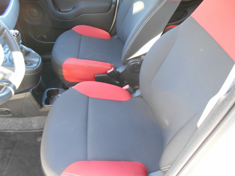 FIAT PANDA 1.2 Immagine 13