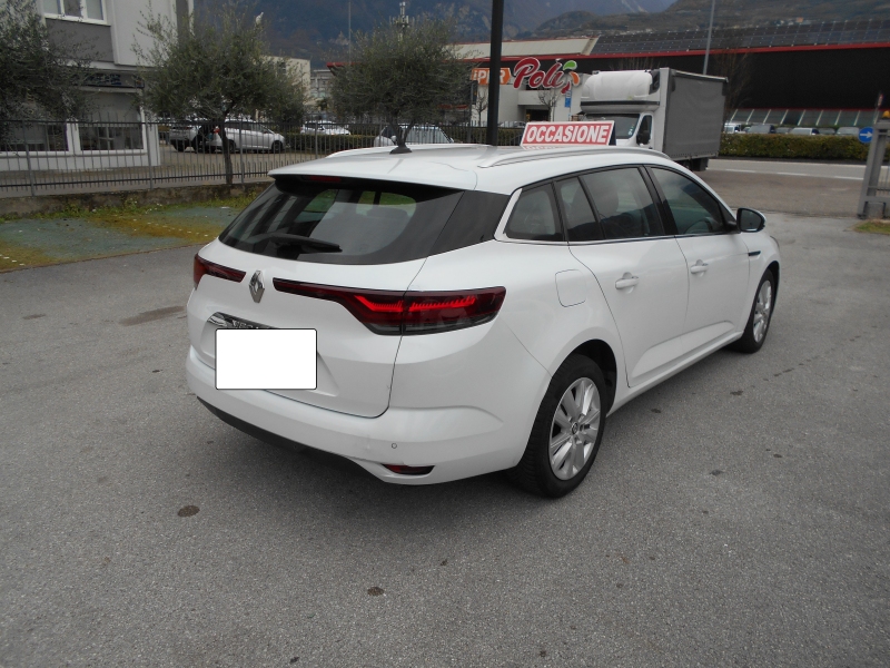 RENAULT MEGANE SW 1.5 DCI 115 CV Immagine 6