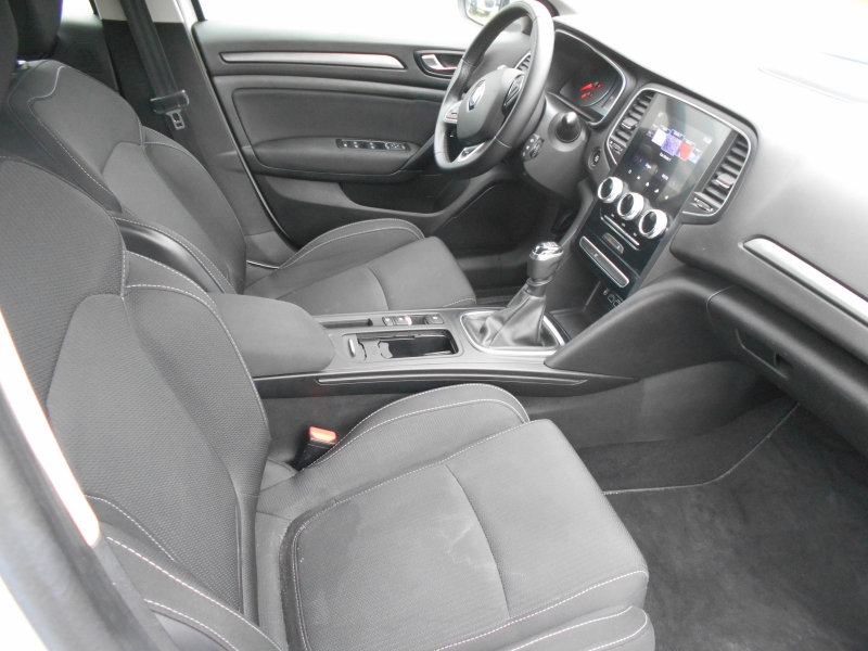 RENAULT MEGANE SW 1.5 DCI 115 CV Immagine 9