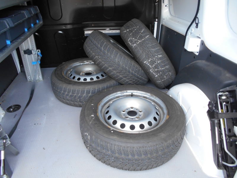 RENAULT KANGOO 1.5 DCI 80 CV AUTOCARRO2 POSTI Immagine 10