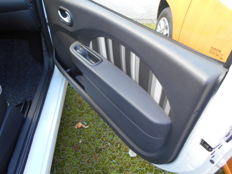 RENAULT TWINGO 1.2 75 CV NIGHT &amp; DAY Immagine 12