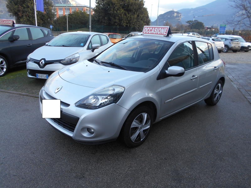 RENAULT CLIO 1.2 GPL 5P Immagine 2