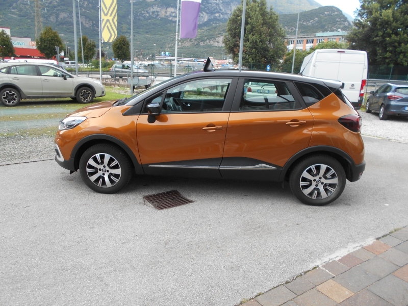 RENAULT CAPTUR 1.0 Immagine 1