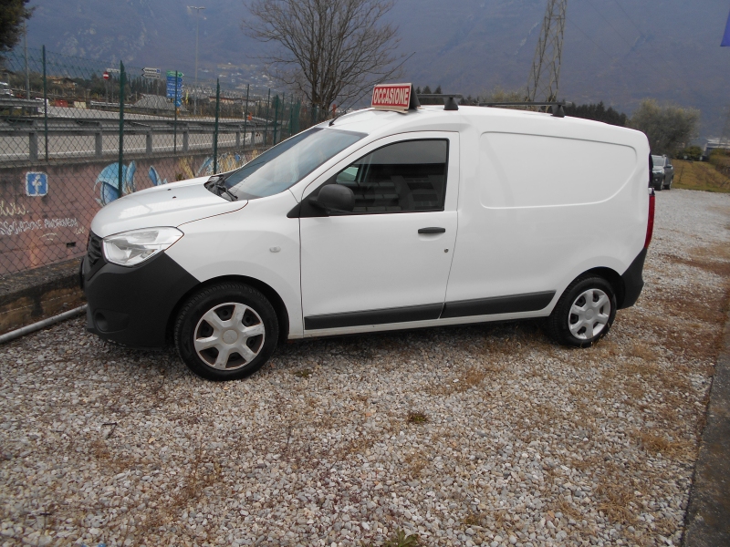 DACIA DOKKER 1.5 DCI 90 CV AUTOCARRO Immagine 1