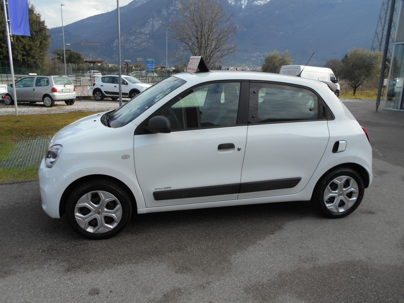 RENAULT TWINGO 1.0 SCE LIFE Immagine 1