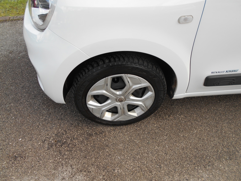 RENAULT TWINGO 1.0 SCE LIFE Immagine 10