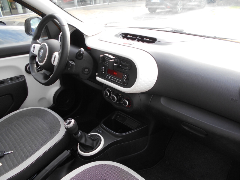 RENAULT TWINGO 1.0 SCE LIMITED Immagine 13